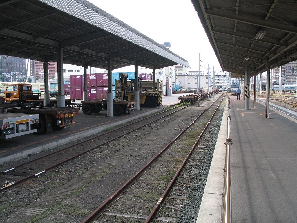 青春18きっぷで松山から高松へ 真夏の予讃線乗車記 日本の鉄道全路線 乗りつぶしへの道